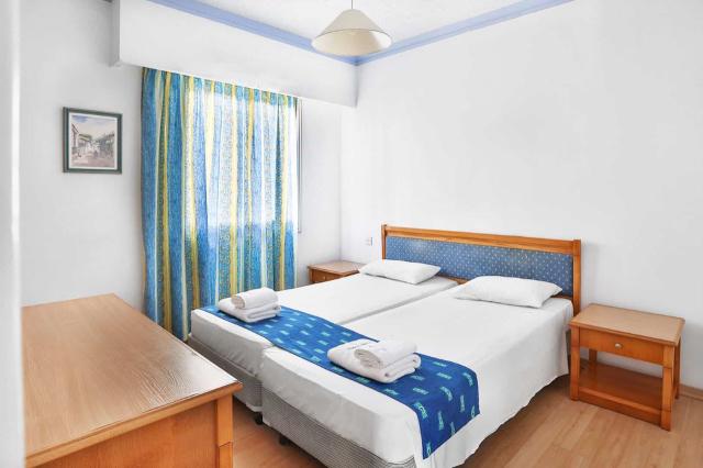 Two Bedroom Apartment Inland View