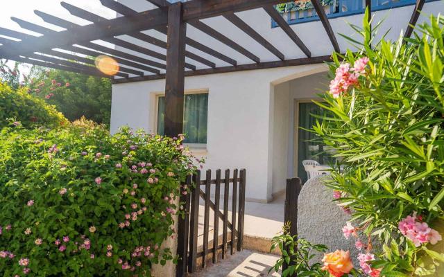 Leptos Paphos Gardens & Apartaments