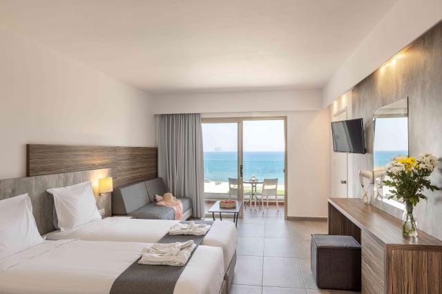 Studio Apartment Sea View