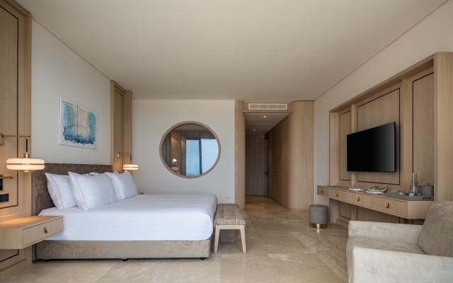 Cap Deluxe Room