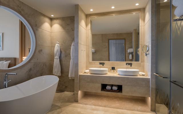Cap Deluxe Room