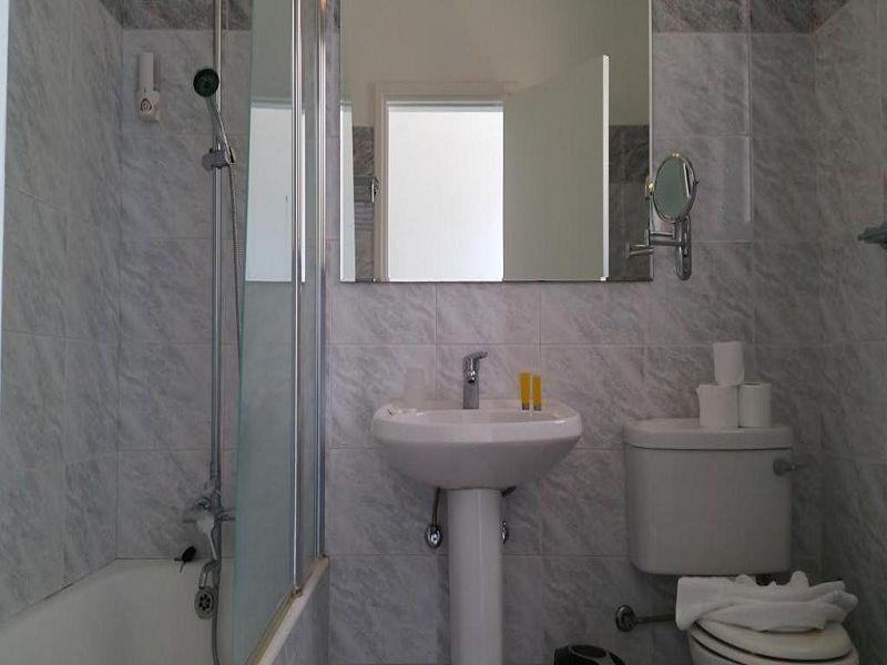 Two Bedroom Suite Pool and Sea View