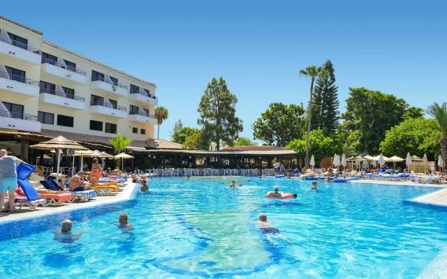 Leptos Paphos Gardens & Apartaments
