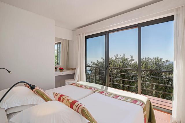 1 Bedroom Apartment With Garden View