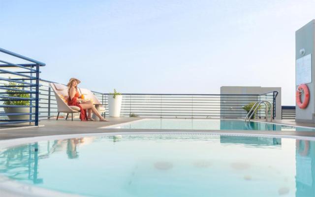 Terrace Mar
