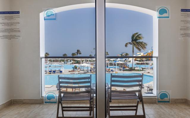 Deluxe Sea View Room