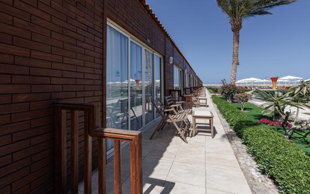 Superior Family Garden or Side Sea View
