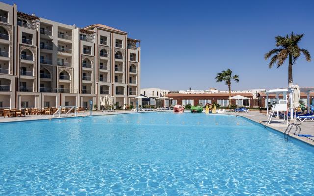 Sunrise Alora Aqua Park