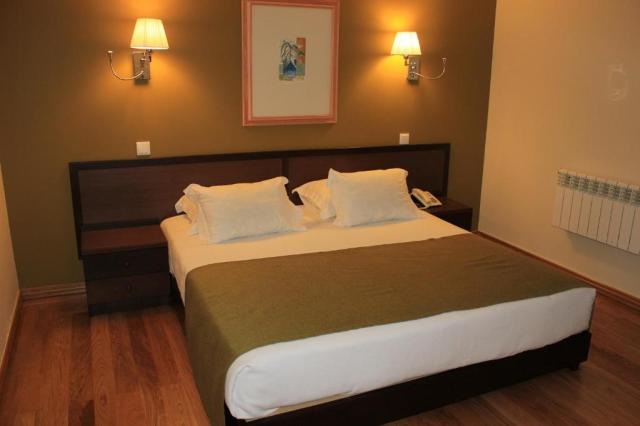 Suite 1 Bedroom