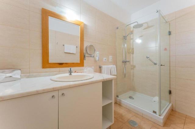 1-Bedroom Apartment