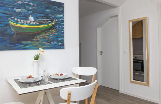 1-Bedroom Apartment