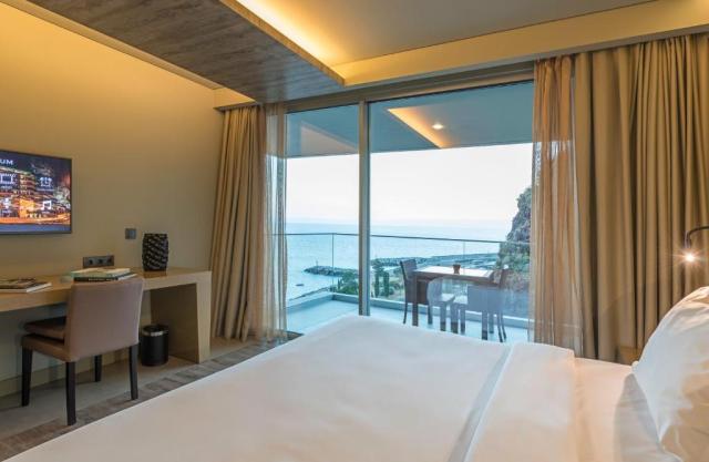 Suite Side Sea View