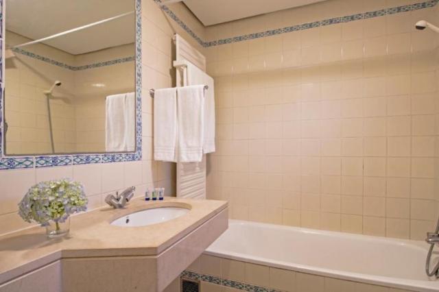 1-Bedroom Apartment