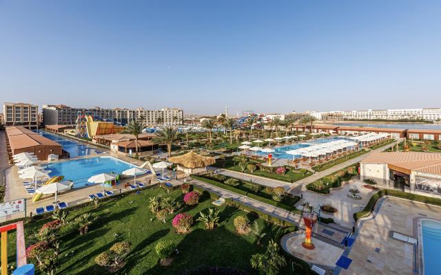 Sunrise Solara Aqua Park
