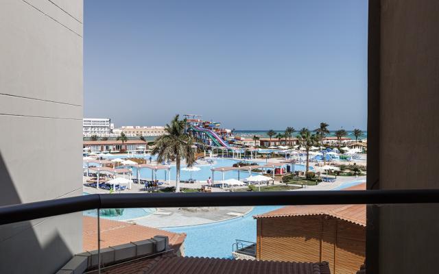 Standard Side Sea View Room