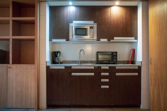 One Bedroom Apartment