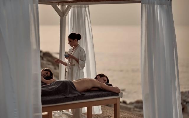 Royal Blue Resort & Spa