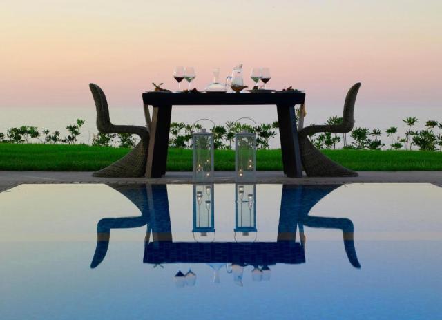 Suite Presidential Private Pool Sea Front
