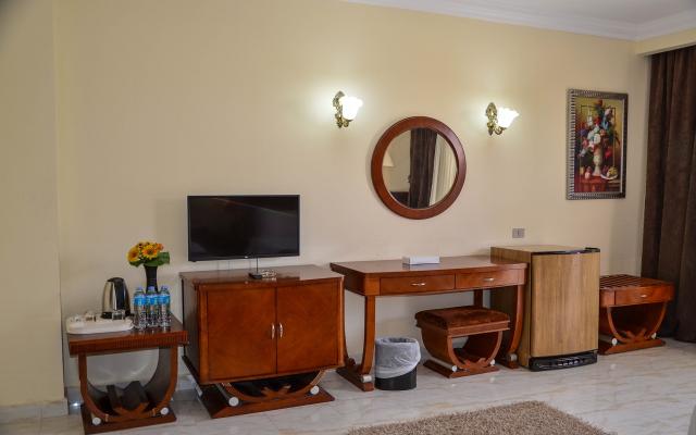 Deluxe Garden View Room 