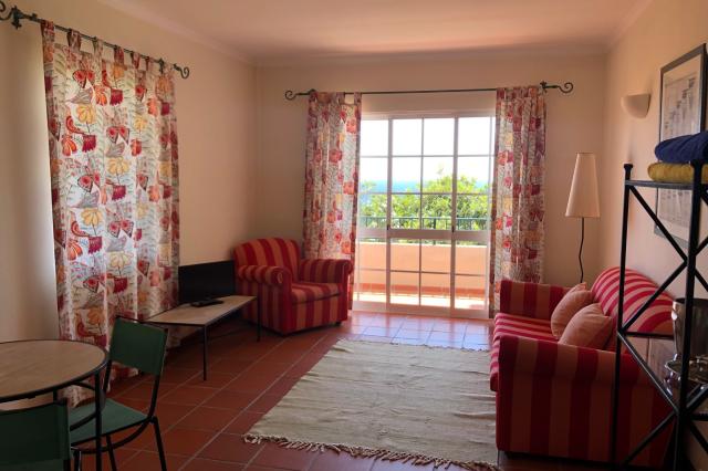 One Bedroom Apartment