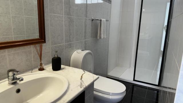 1-Bedroom Apartment