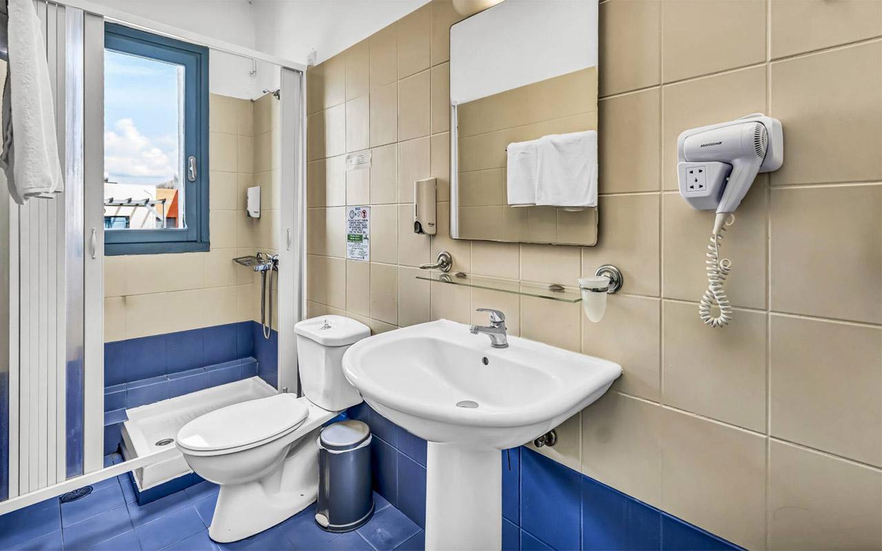 Double Room Sea View/Side Sea View A/C
