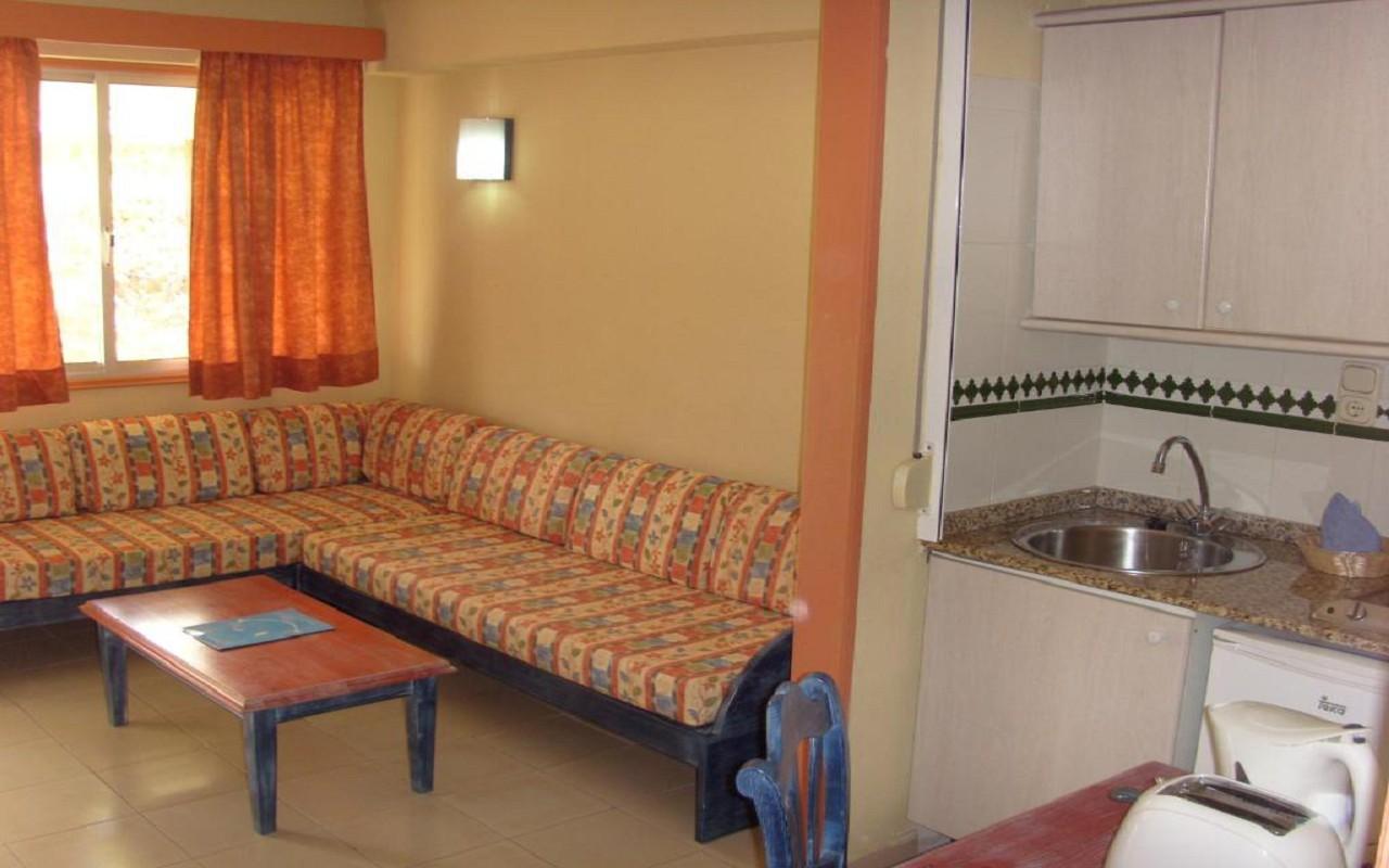 1 Room Apartment Balcony or Terrace, Comfort