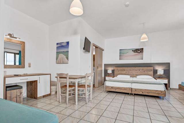 Double Room Side Sea View A/C