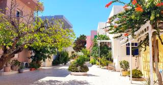 Evina Rooms