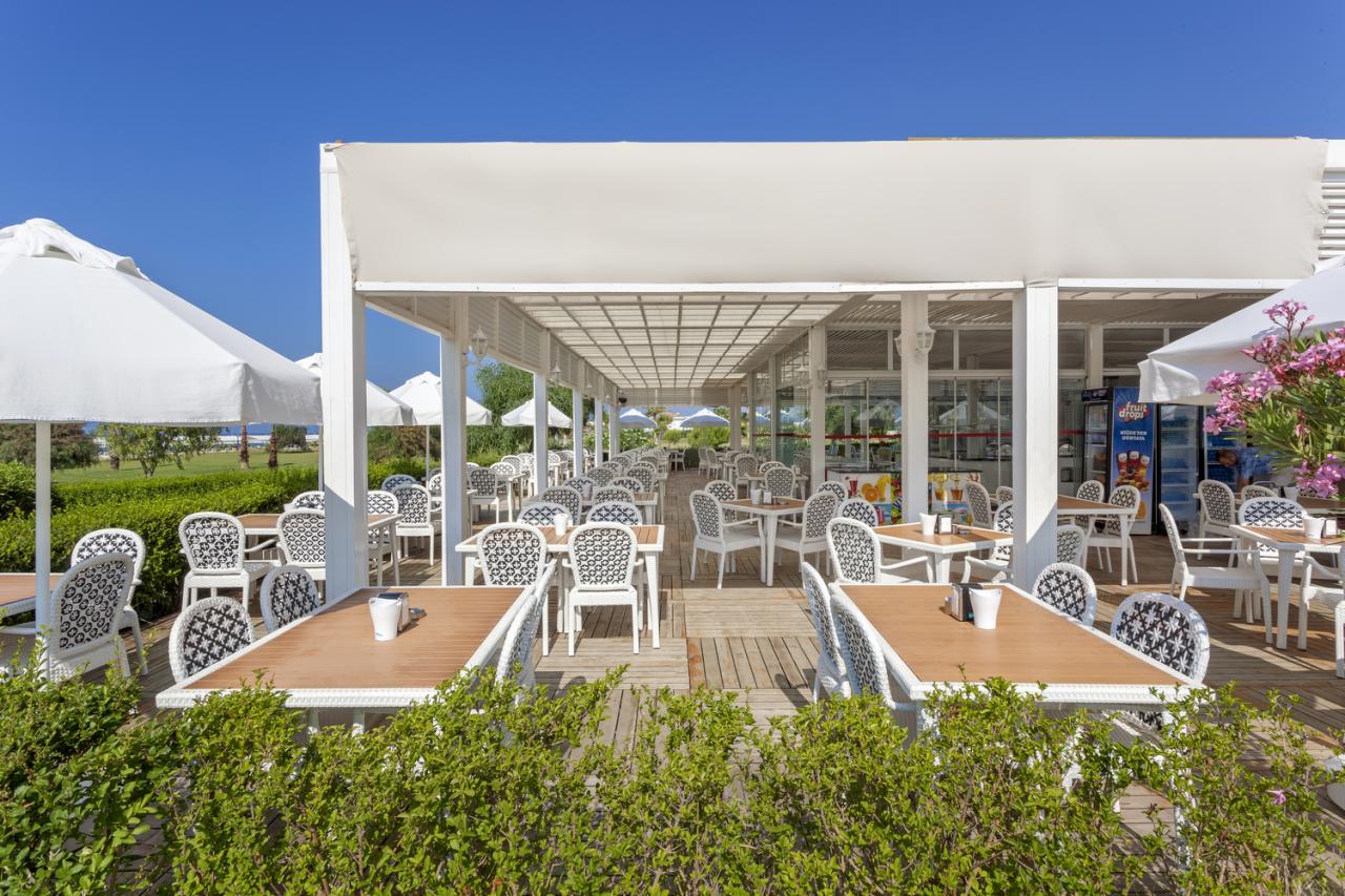 Glamour Resort & Spa