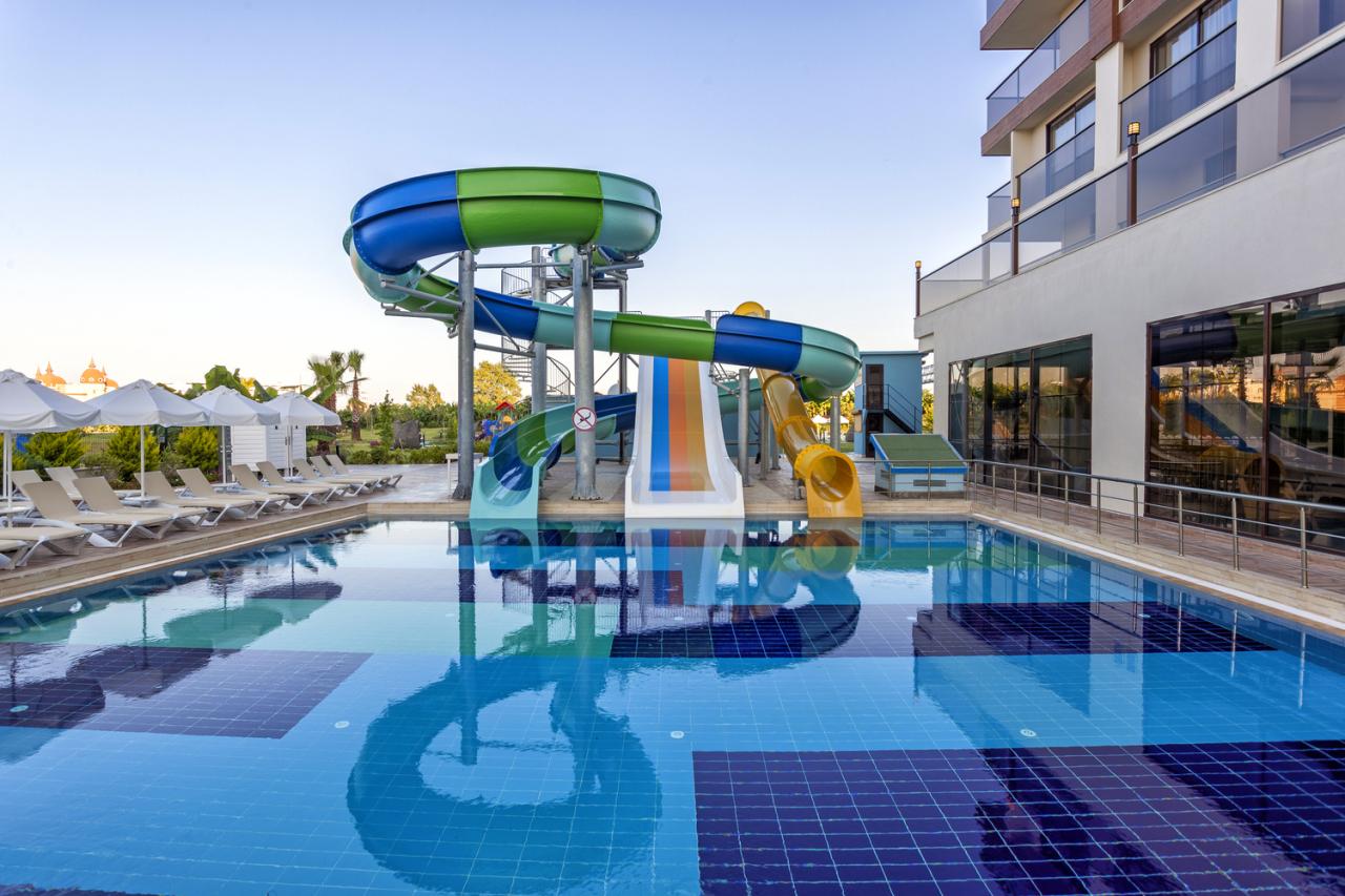 Outdoor Pools