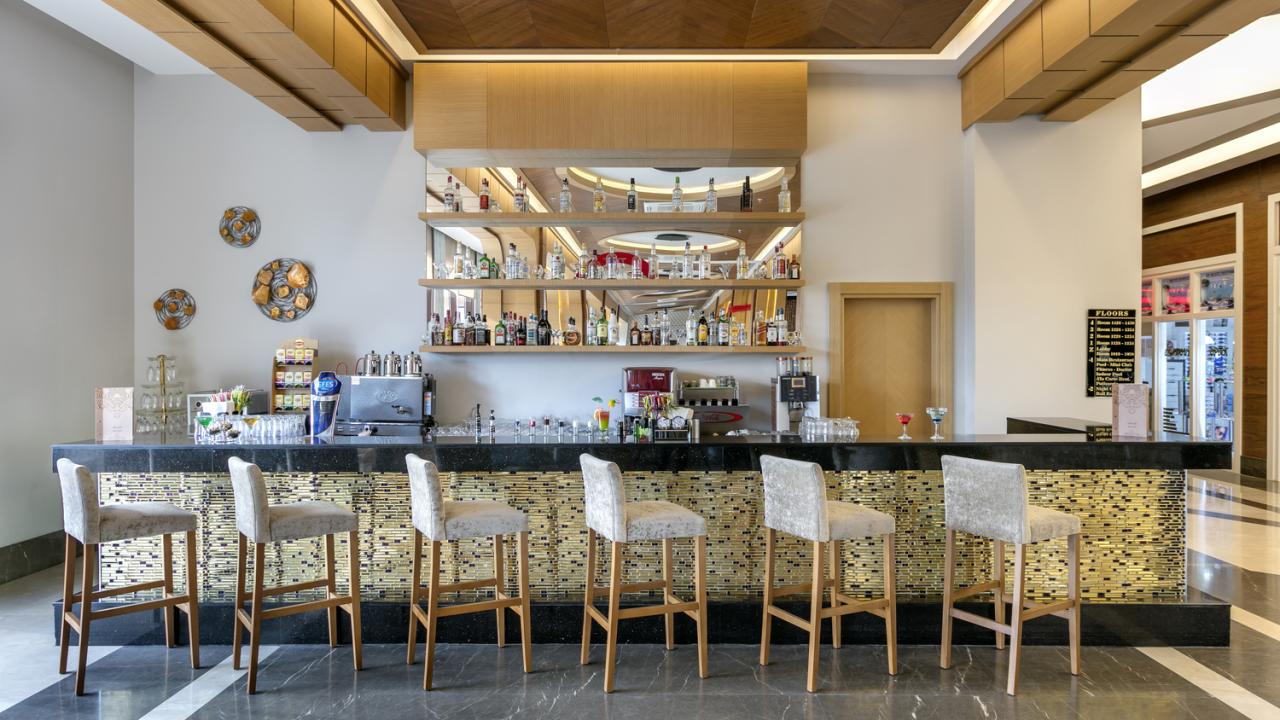 Lobby Bar