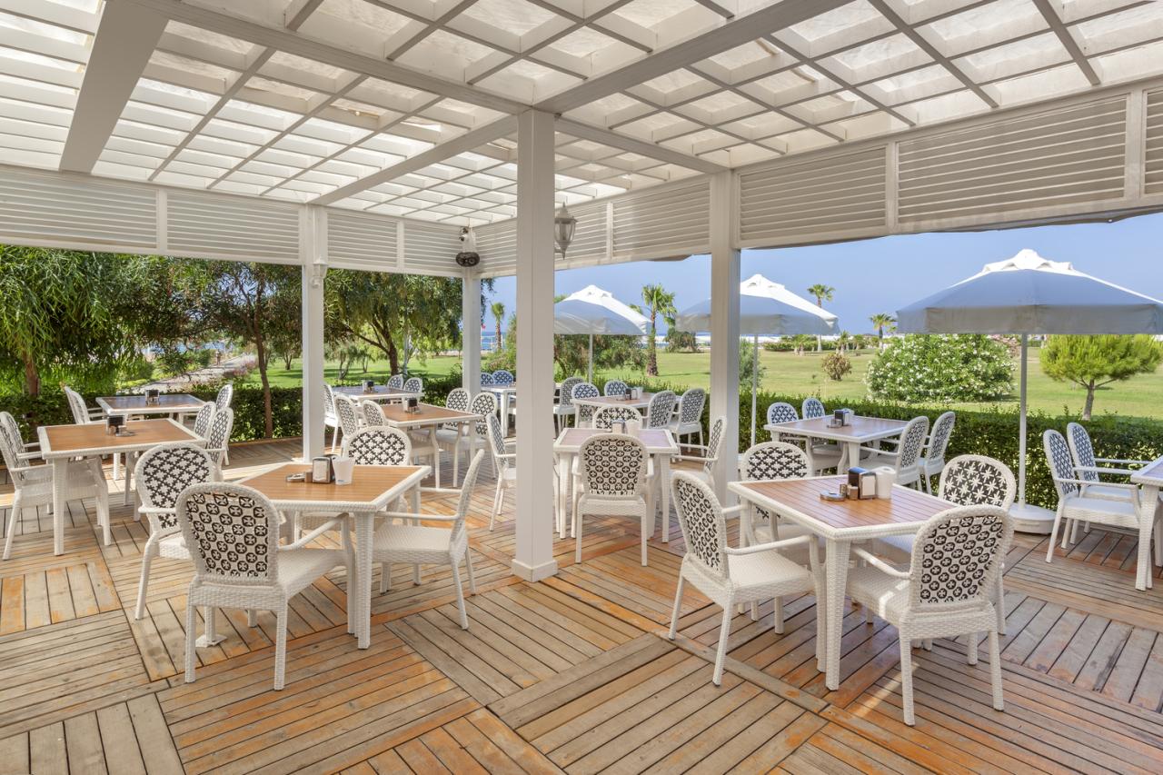 Beach Bar