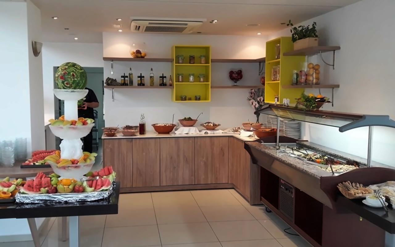 Meropi Hotel & Apartments