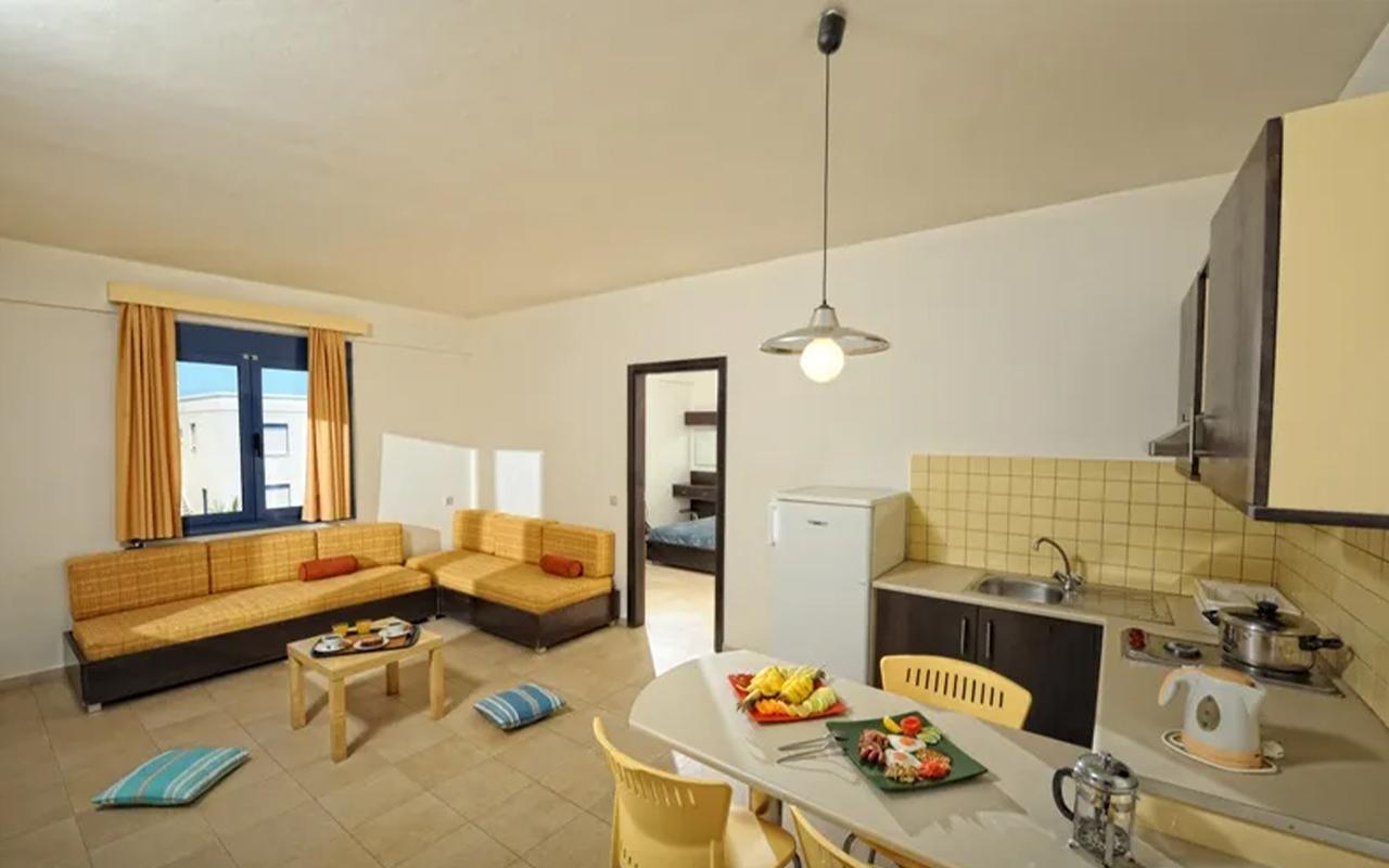 One Bedroom Apartment