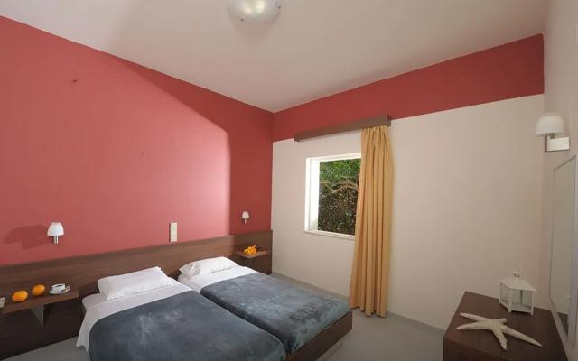 One Bedroom Apartment