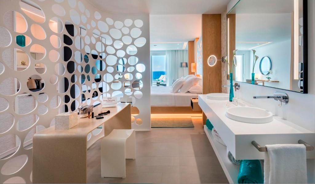 Suite with Hydromassage Bath, Junior, Terrace