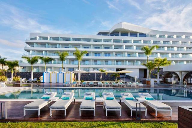 Royal Hideaway Corales Suites
