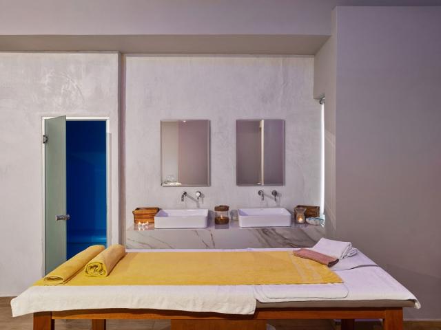 Creta Royal