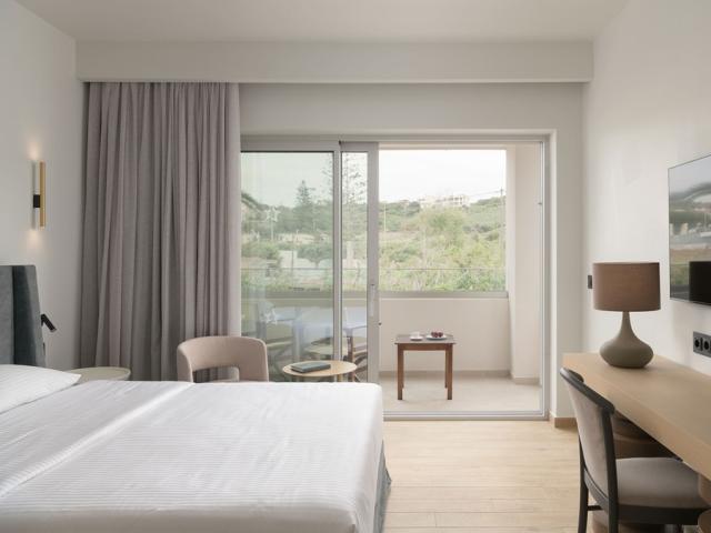 Double Room Garden / Mountain View