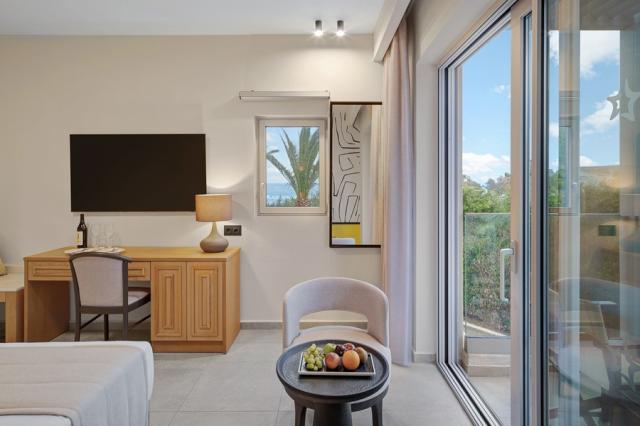 Double Room Garden / Mountain View