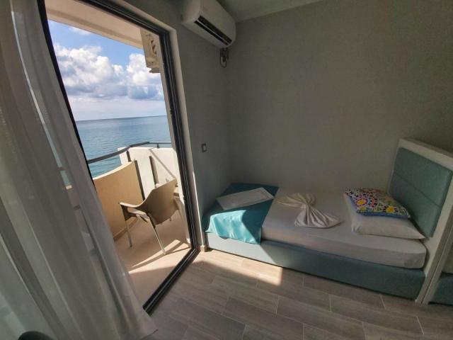 Standard Room Side Sea View