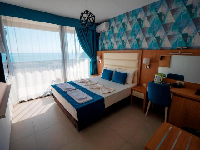 Standard Room Side Sea View