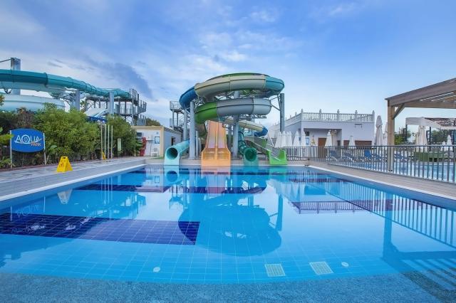 Jadore Deluxe Hotel & Spa