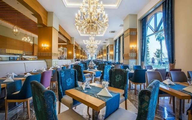 Jadore Deluxe Hotel & Spa