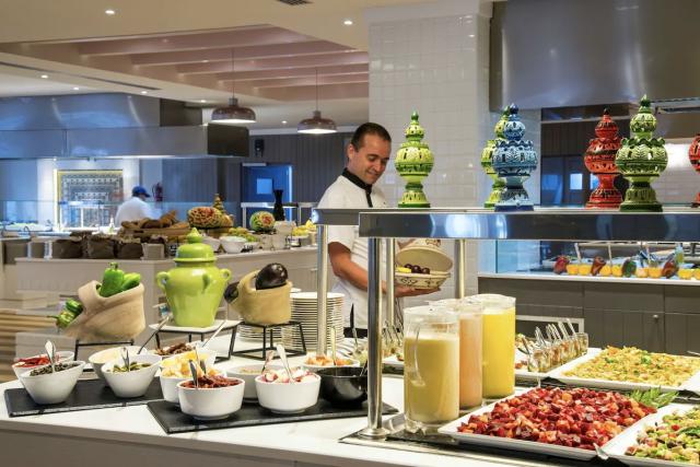 Radisson Blu Resort & Thalasso