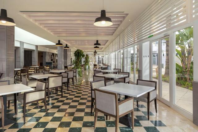 Radisson Blu Resort & Thalasso