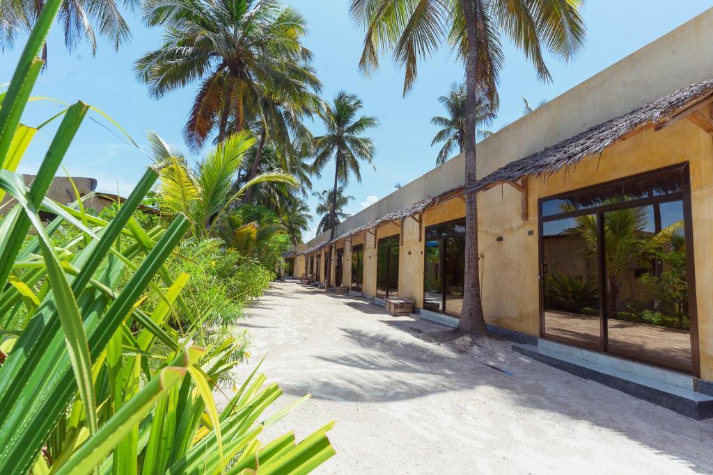 Jambo Resort by Mambo Hotels