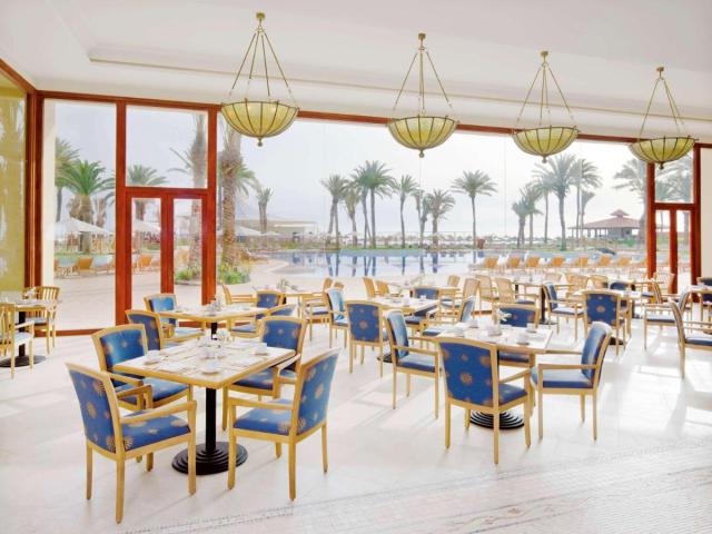 Mövenpick Resort & Marine Spa