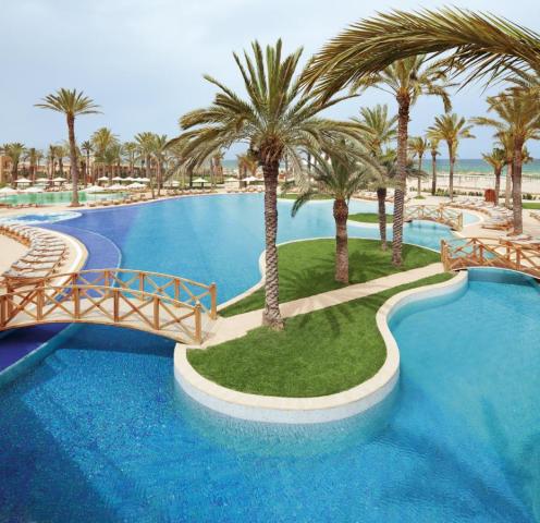 Mövenpick Resort & Marine Spa